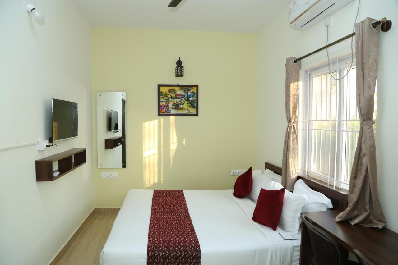 Hotel Bangalore Airport Inn, Near Kempegowda Airport, Airport Pickup & Drop Available 24X7 Devanahalli Eksteriør billede